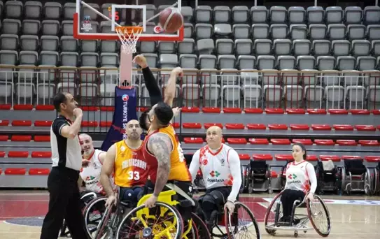 HDI Sigorta Yalova Ortopedikler Spor Kulübü, evinde Galatasaray Tunç Holding'e yenildi