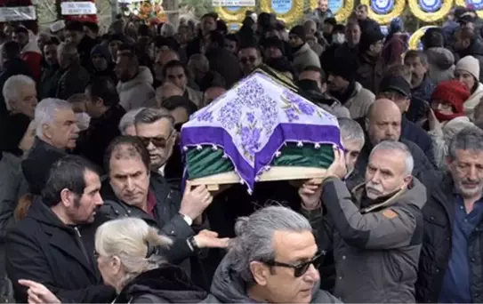 Türk Sineması'nın önemli oyuncularından Sevda Ferdağ hayatını kaybetti