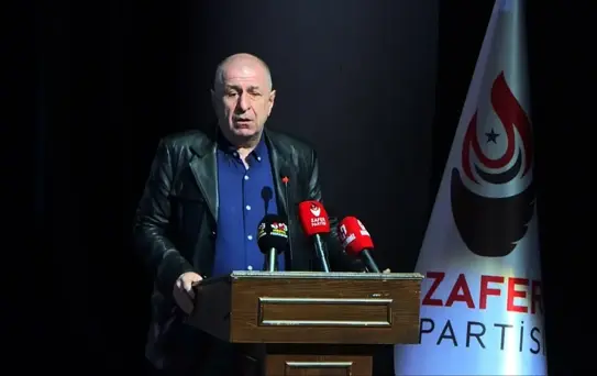 Zafer Partisi Genel Başkanı Ümit Özdağ, Antalya'da belediye başkan adaylarını tanıttı