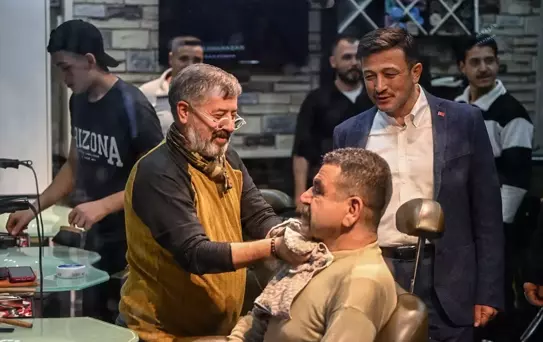 Hamza Dağ, İzmir'e hizmet dışında ajandası olmadığını söyledi