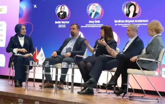 IT Forum CxO teknolojinin önde gelen isimlerini bir araya getirdi: Gelecekte seçimler tarih olabilir