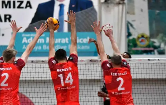 Alanya Belediyespor, Ziraat Bankkart'a 3-0 mağlup oldu