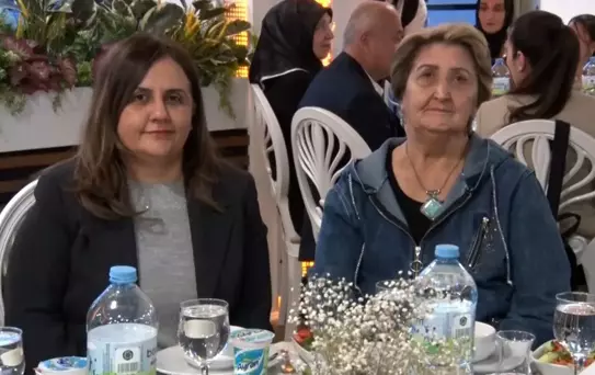 Ankara Fenerbahçeliler Derneği tarafından şehit yakınları, gazi ve gazi yakınları için iftar yemeği düzenlendi