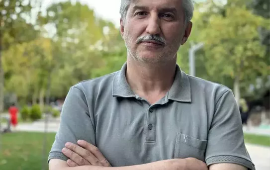 Şair Mustafa Köneçoğlu: Türk şiiri dünya geriye giderken direniyor