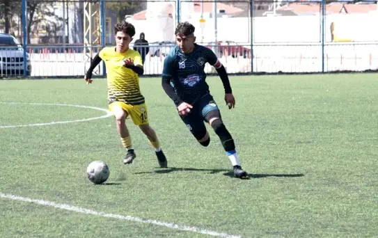 Talasgücü Belediyespor U17, Kocasinan Şimşekspor'u 4-0 Yendi
