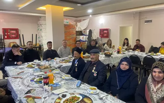 Tokat'ın Başçiftlik ilçesinde şehit aileleri ve gaziler için iftar programı düzenlendi