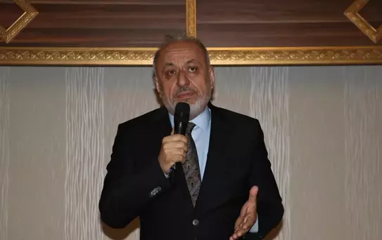 Tarım ve Orman Bakanı Yumaklı, İstanbul'da gerçek belediyecilik için destek istedi