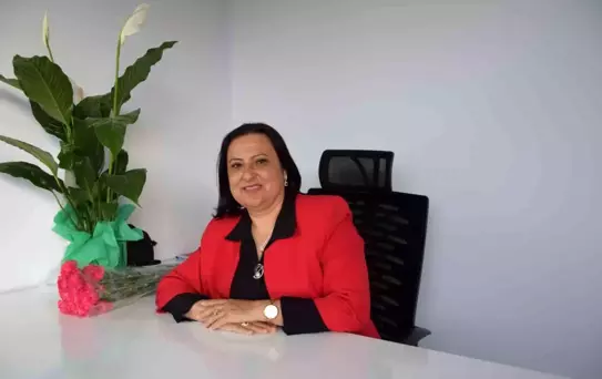 Aksu ilçesinde ilk kadın muhtar seçildi