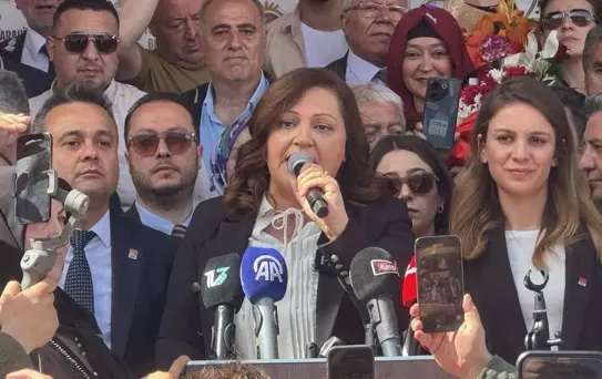 CHP'li Burcu Köksal Afyonkarahisar Belediye Başkanı olarak göreve başladı