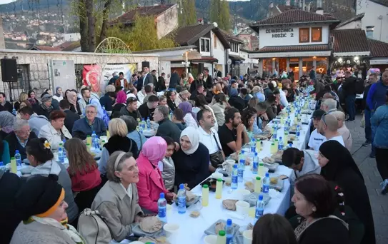 Bağcılar Belediyesi'nin katkılarıyla Saraybosna'da kardeşlik iftarı düzenlendi