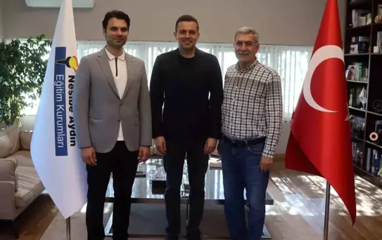 Nesibe Aydın, Efe Güven'i başantrenör olarak göreve getirdi