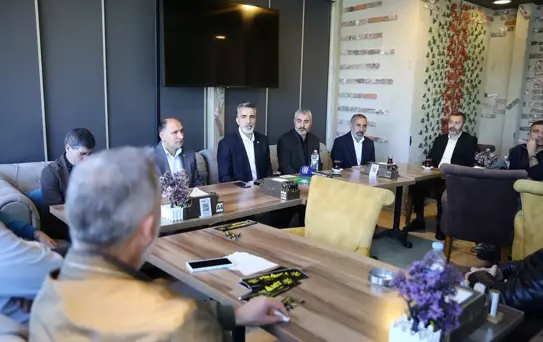 HÜDA PAR Genel Başkan Yardımcısı: Türkiye'de oylarımızı arttıran üç partiden biriyiz