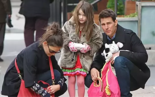 Tom Cruise'nin 10 yıldır görüşmediği kızı, yıllar sonra ilk kez görüntülendi