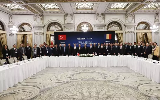 Cumhurbaşkanı Yardımcısı Cevdet Yılmaz: Romanya'daki doğrudan yatırımlarımız 7,5 milyar doları aştı
