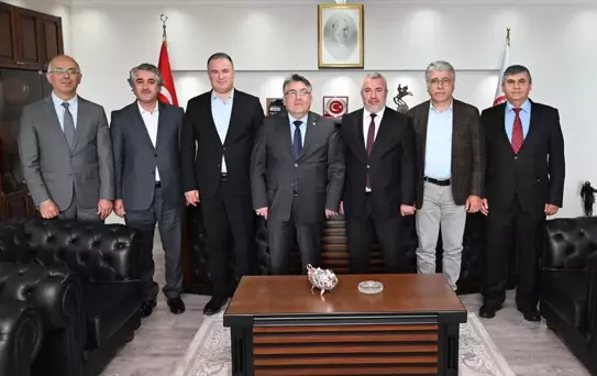 ÖSYM Başkanı Prof. Dr. Bayram Ali Ersoy, Zonguldak BEÜ Rektörü Prof. Dr. İsmail Hakkı Özölçer'i ziyaret etti