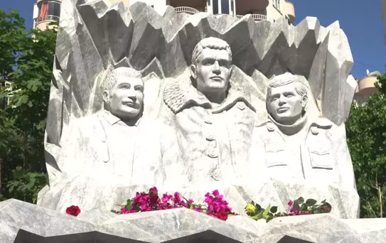 Deniz Gezmiş, Yusuf Aslan ve Hüseyin İnan'ın idam edilişleri anıldı