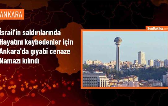 İsrail'in Gazze'ye saldırılarında hayatını kaybeden Müslümanlar için gıyabi cenaze namazı kılındı
