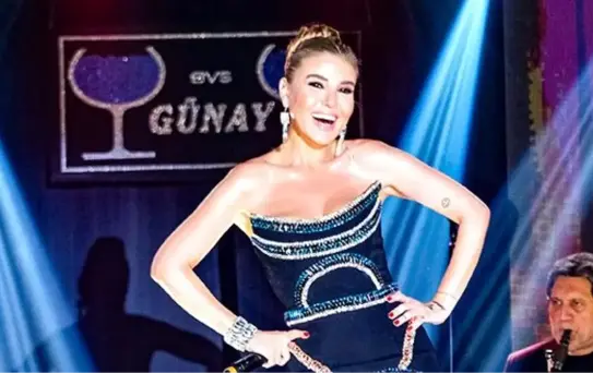 Gülben Ergen Ankara'da konser verdi