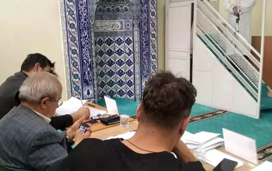 Afyonkarahisar'da Diyanet İşleri Başkanlığı tarafından düzenlenen yarışmanın birincileri açıklandı