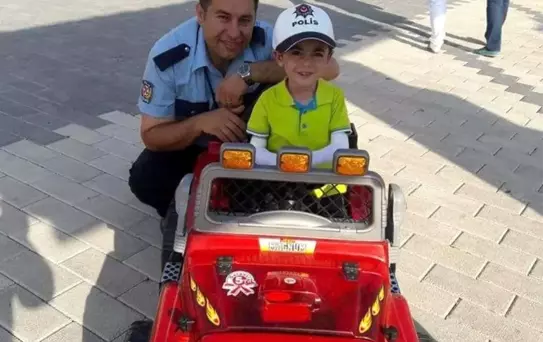 Epidermolysis Bullosa (EB) Hastası Mert Akbaba Hayatını Kaybetti