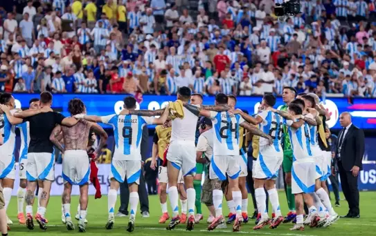 Arjantin, Kanada'yı mağlup ederek Copa America'da finale yükseldi