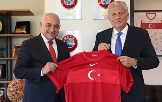 Servet Yardımcı, TFF Başkan adaylığından çekildi