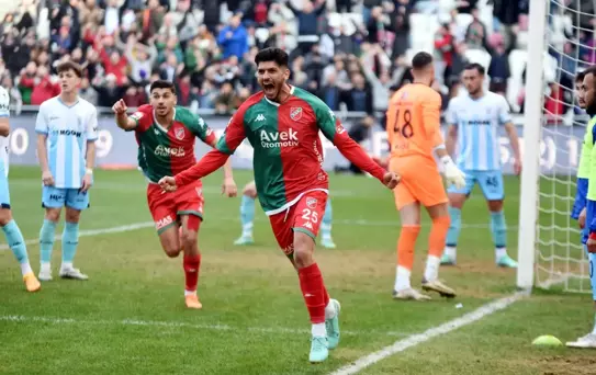 Karşıyaka'da Ömer Alper Tatlısu ile yollar ayrıldı