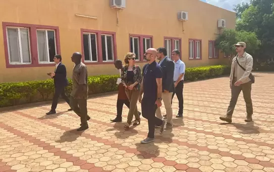 Burkina Faso'daki FETÖ Okulları Türkiye Maarif Vakfına Devredildi