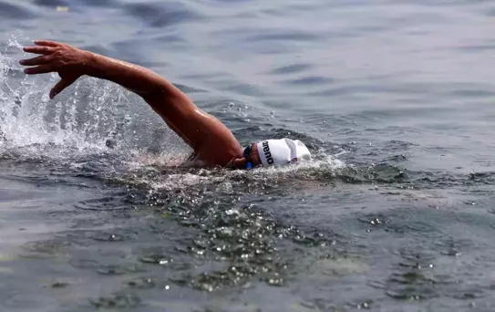Mudanya Körfezi Yüzme Maratonu'nda Sporcular 12 Kilometrelik Parkurda Yarıştı