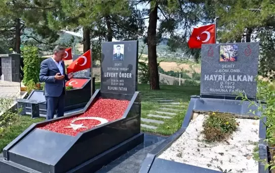 Tekkeköy Belediyesi, Çırakman Mahallesi Şehitliği'ni yeniledi