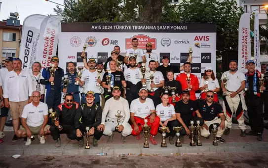 AVIS 2024 Tırmanma Şampiyonası'nın 5. ayağı Şahintepe Tırmanma Yarışı Bursa'da gerçekleştirildi