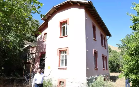 Elazığ Maden İlçesindeki Tescilli Yapılar Halk Kütüphanesi Olabilir