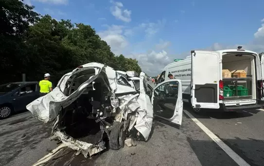 Anadolu Otoyolu'nda meydana gelen trafik kazasında minibüs şoförü tutuklandı