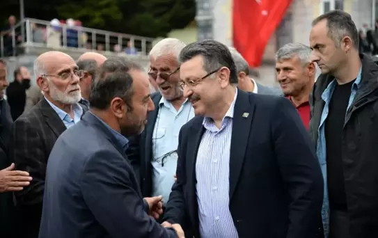 Trabzon Büyükşehir Belediye Başkanı Ahmet Metin Genç, Haçkalı Baba Anma Programı'na katıldı