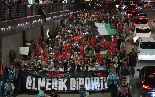 Erzurum, Ardahan ve Kars'ta İsrail'in Gazze saldırıları protesto edildi