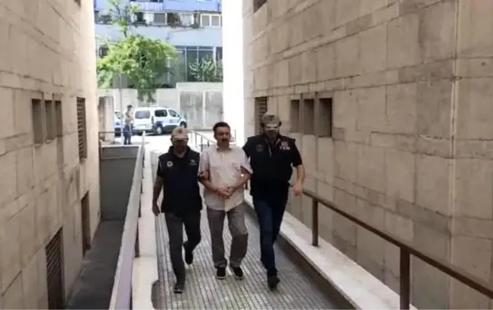 Bursa'da FETÖ'nün 'Şike ve kumpas' hakimi yakalandı