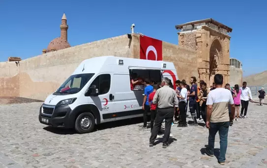 Ağrı'da İshak Paşa Dağ Koşusu Türkiye Şampiyonası Düzenlendi