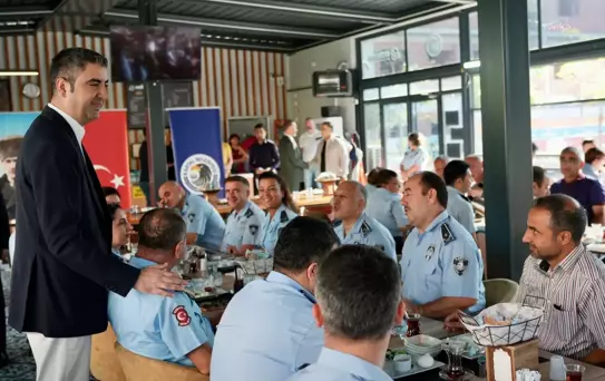 Kartal Belediye Başkanı Gökhan Yüksel, Zabıta Haftası'nı kutladı
