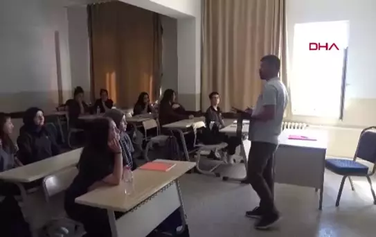 Görme Engelli Öğretmen: Ramazan Dağ