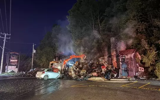 Kanada'da ırkçı saldırı: Türk ailenin restoranı kundaklandı
