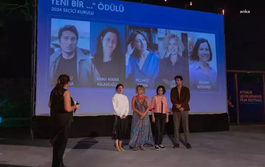 Ayvalık Uluslararası Film Festivali Başladı. 'Yeni Bir …' Ödülü Bu Yıl Kurgu Dalında Sinan Kesova'ya Verildi