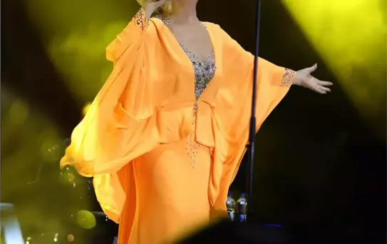 Emel Sayın Harbiye'de Konser Verecek