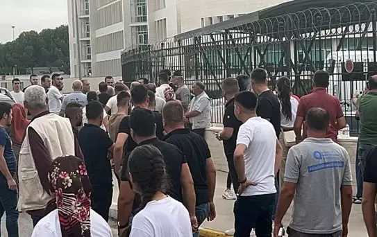 Aksu'da Motosiklet Kazası: İki Genç Hayatını Kaybetti