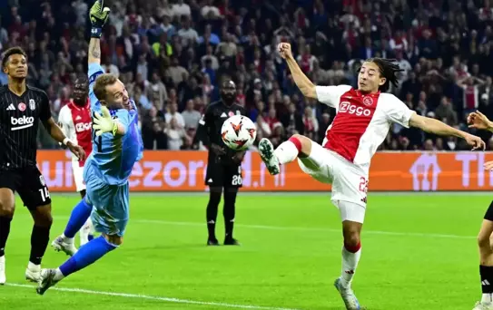 Ajax 1-0 Beşiktaş: İlk yarı sonucu