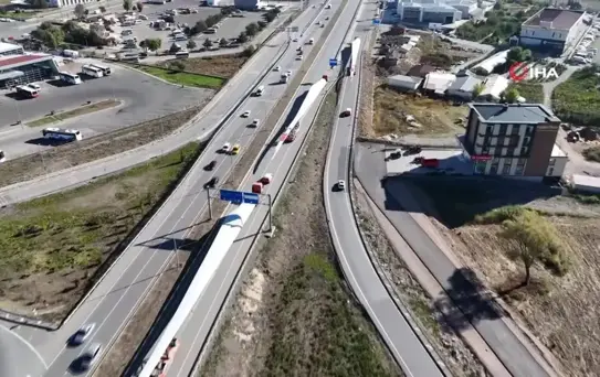 Dev Kanatlar Trafiği Aksattı