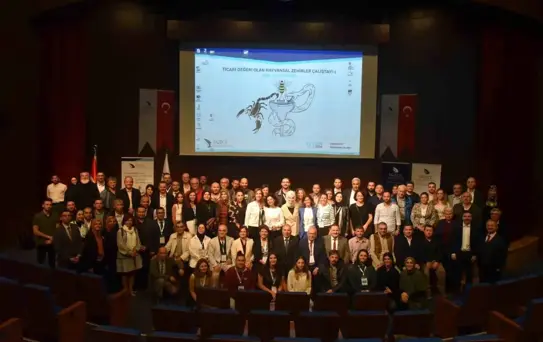 Bal Arısı Zehri Çalıştayı Düzenlendi
