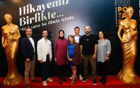 Gülizar Filminin Antalya Prömiyeri