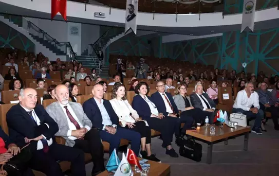 Tarımsal Kalkınma Çalıştayı'nda Tarımın Önemi Vurgulandı