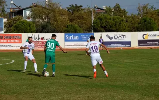 Efeler 09, 52 Orduspor'a Yenildi