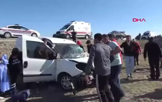 Aksaray'da Trafik Kazası: 1 Ölü, 2 Yaralı